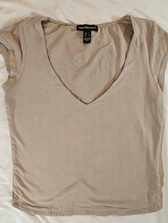 Streetwear Society Tops - Streetwear Society Womens Beige Short Sleeve Cropped V-neck Top Size Large